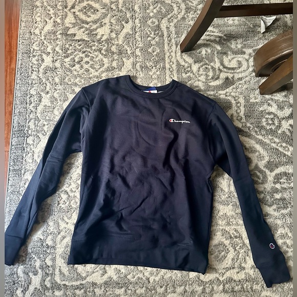 NWT Men’s Navy Champion Sweater - Picture 1 of 3